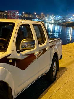 Nissan Pickup